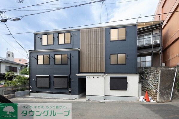 アザ-レ・ソーニョ座間の物件外観写真